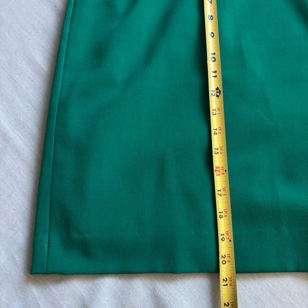 Tahari Arthur S. Levine Green Blazer & Skirt Suit Set Women’s Size 4 Elegant - Picture 13 of 15
